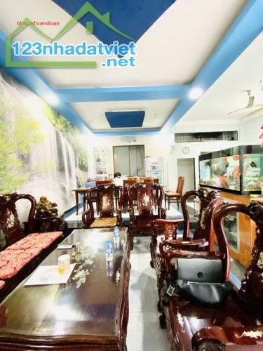 HOT! NHÀ ĐẸP NHƯ BIỆT THỰ NHỎ TRUNG TÂM ĐỒNG ĐEN, TÂN BÌNH - CHƯA ĐẾN 7 TỶ