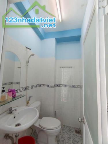 Bán gấp nhà đẹp ở ngay mặt tiền Đường số rộng 12m, khu CX ngân hàng, 27m2, 4T, 4PN, SHR. - 3
