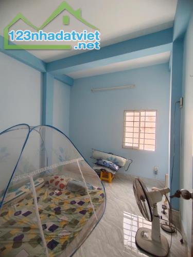 Bán gấp nhà đẹp ở ngay mặt tiền Đường số rộng 12m, khu CX ngân hàng, 27m2, 4T, 4PN, SHR. - 5
