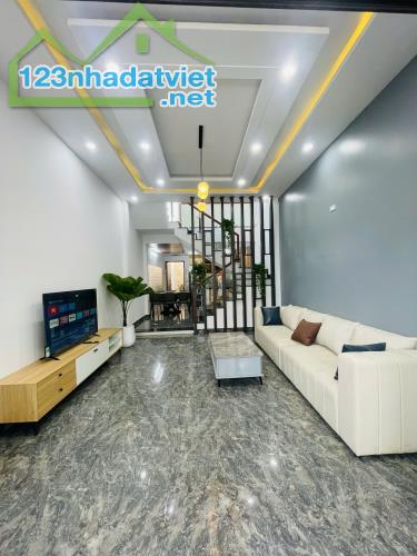 Bán Nhà Liên Chiểu Đà Nẵng, Nhà 2 Tầng Mới Xây Full Nội Thất Cao Cấp - 1