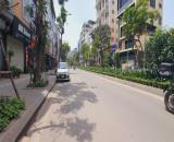 Bán nhà mặt phố Tây Hồ, 7 tầng, 66m, mt 6m, thang máy, vỉa hè, view hồ Tây, kinh doanh