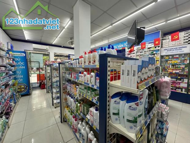 Bán nhà mặt phố Văn Cao, Ba Đình 50m2, 5 tầng, kinh doanh đỉnh, chỉ 36 tỷ. - 2