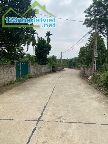 Bán mảnh đất 370M_lô góc 2 thoáng vĩnh viễn_bám đường 2 oto tránh_Ba Trại Ba Vì Hà Nội_2,x - 1