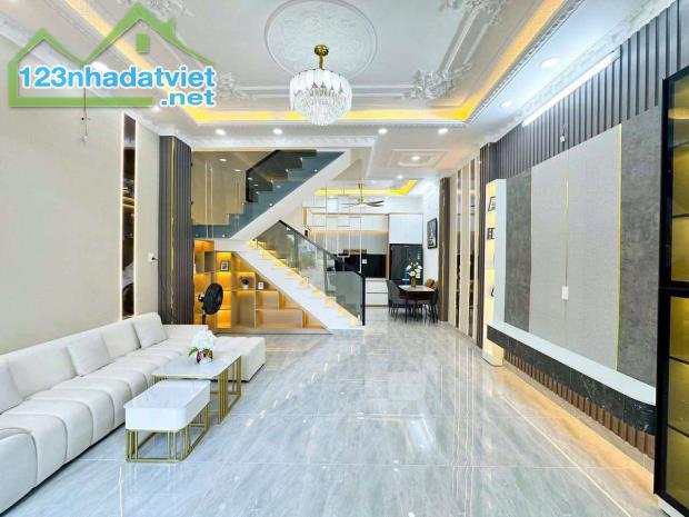 Bán nhà mới hoàn thiện tại TT Nhà Bè - DT: 5M x 9M - Giá: 4Tỷ 390 - 2