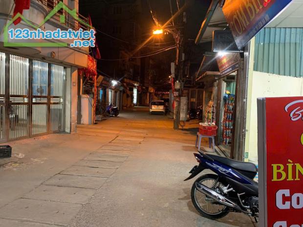 Cho thuê cửa hàng mặt phố Đình Quán, Phường Phúc Diễn , Bắc Từ Liêm, HN - 1