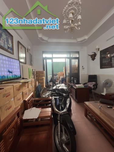 HẺM TẢI PHAN VĂN HỚN – 4x15M – NHÀ 3 TẦNG KIÊN CỐ – GIÁ NHỈNH 6 TỶ TL - 3