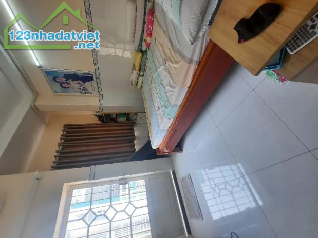 Nhà đẹp Đặng Thúc Liêng ở liền, chưa qua đầu tư, 4x14, chỉ 8 tỷ 5