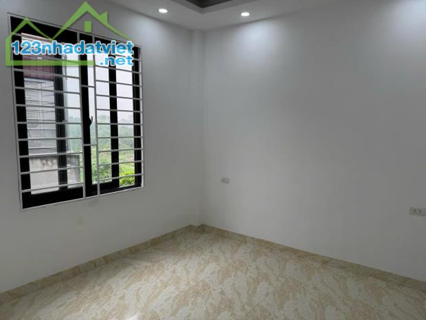 Lô góc, kinh doanh 44 4 3.8 5.8 tỷ Nhị Khê, Thường Tín - 3