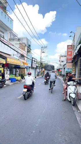 Nhà Mặt Tiền KD 3 Tầng 6,2 x 21m Đường Đòng Tâm, Trung Chánh Hóc Môn SHR - 3