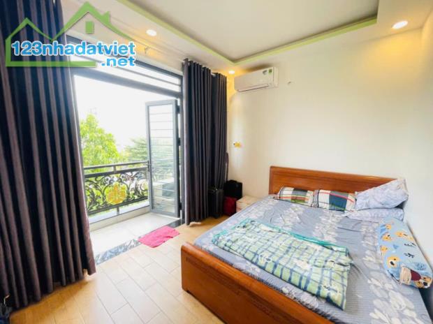 SÁT NGUYỄN ẢNH THỦ 5 TẦNG 2PN HIỆP THÀNH QUẬN 12 CHÀO 3,55 TỶ - 4