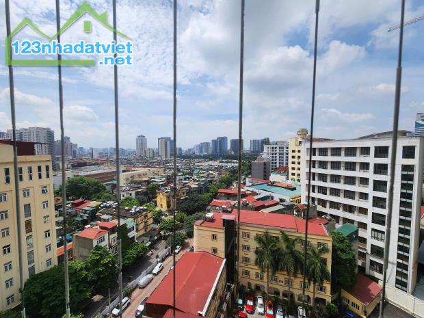 Bán chung cư Vườn Xuân Nguyễn Chí Thanh 75m2 2PN 5,89 tỷ căn góc, tầng trung, full NT