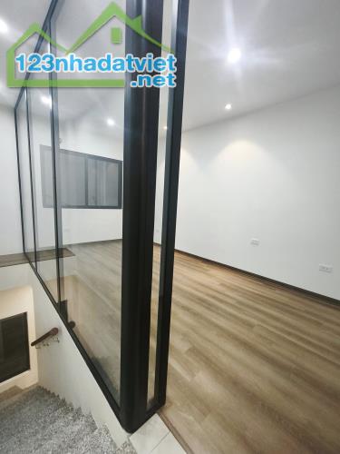 BÁN NHÀ MẶT PHỐ ĐÔNG CÁC, ĐỐNG ĐA, 5 TẦNG THANG MÁY, KINH DOANH ĐỈNH 60m2 MT 4m 29,4 tỷ. - 3
