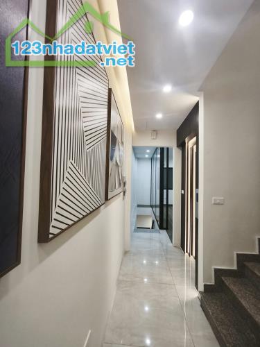 BÁN NHÀ MẶT PHỐ ĐÔNG CÁC, ĐỐNG ĐA, 5 TẦNG THANG MÁY, KINH DOANH ĐỈNH 60m2 MT 4m 29,4 tỷ. - 2