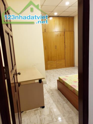 Nhà 2 tầng mặt tiền đường Nghĩa Thục P6Q5, giá 10.8 tỷ - 2