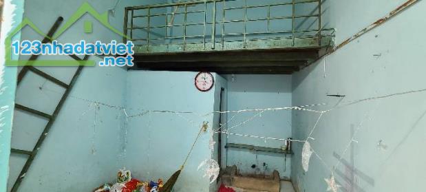 Bán nhà Bến Phú Định, Q.8, 125m, Hẻm XH 6m