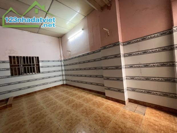 🏡BÁN GẤP NHÀ TRƯƠNG THỊ HOA, QUẬN 12 – HẺM XE TẢI, 100M² (5m x2 0m) – GIÁ CHỈ 6.55 TỶ 📍 - 2