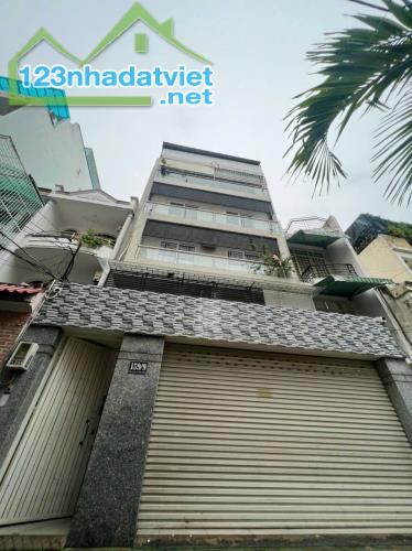 Bán Nhà Mặt Tiền Đường Đào Duy Anh, P9, Phú Nhuận, 7.65m x 19m, 24 Tỷ