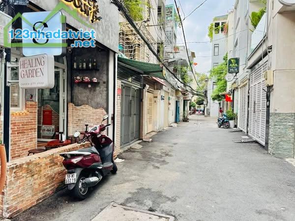 Nhà  Đường Điện Biên Phủ Phường ĐaKao Quận 1.
