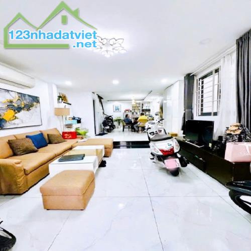 Bán nhà hẻm Ô tô Trần Văn Quang, QUẬN TÂN BÌNH, Diện tích 4.2 x 11.9 m, Giá 7.8 tỷ