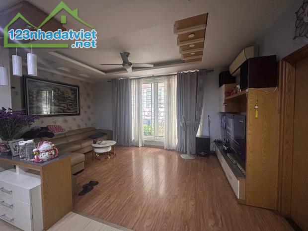 Đường Minh Khai, ngõ rộng 3m, cách 50m ra mặt đường Minh khai - 1