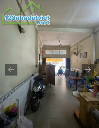 Mặt tiền KD Âu Dương Lân, P.3, Q.8, DT: 58m2, hai tầng, giá 16 tỷ 5.