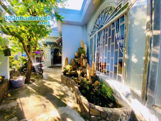 Chủ ngộp cần bán gấp nhà siêu rộng 170m2 - Hà Huy Giáp , Quận 12- HXH- Chỉ 4.95 tỷ - 3
