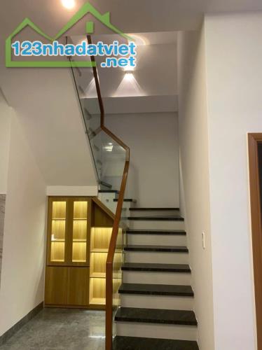 # Nhà Kiệt 4m Bình Thái 63m2, 3 tầng mới đẹp, 3.2 tỷ - 3