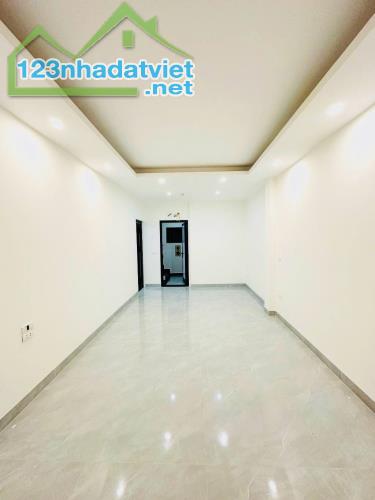 Bán nhà phố Minh Khai - nhà xây mới dt 45M * 6T thang máy , ngõ thông giá 9.8 tỷ SĐCC - 1