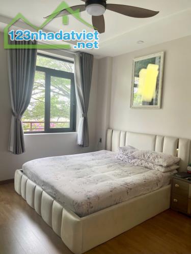 Bán nhà mặt tiền phú nhuận phường 7 khu phan xích long nhà 4 tầng sổ vuông chỉ 17,5 tỷ - 4
