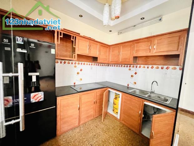 🏠 MẶT TIỀN 8M – NHÀ 2 TẦNG ĐÚC BTCT – LÊ VĂN KHƯƠNG, Q12 – GIÁ 4.9 TỶ - 3