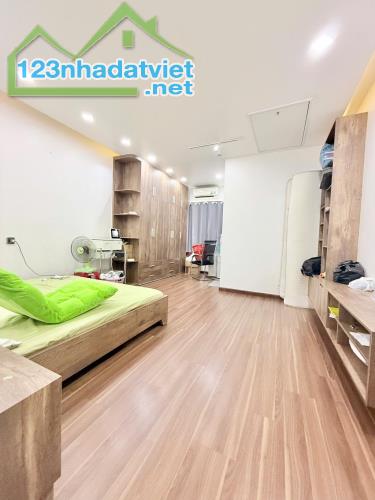 SIÊU PHẨM MỚI VÀO Ở NGAY_KHU TÊN LỬA_ Ô TÔ VÀO NHÀ_ 4X15 NỞ HẬU _HƠN 4 TỶ - 3