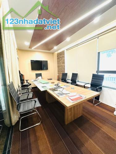 KĐT :HẠ ĐÌNH-THANH XUÂN. +DT:158M2 X 6T X 25M.MT + - 4
