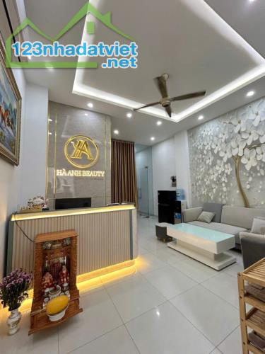 Góc NHƯỢNG hoặc THANH LÝ TIỆM PHUN XĂM THẨM MỸ tại CiTyland Park Hill- Phường 10