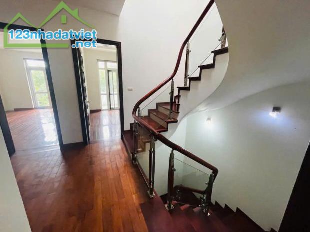 Cho thuê biệt thự Mỹ Đình 2 vị trí đẹp trục chính giá 50 triệu/tháng - 1