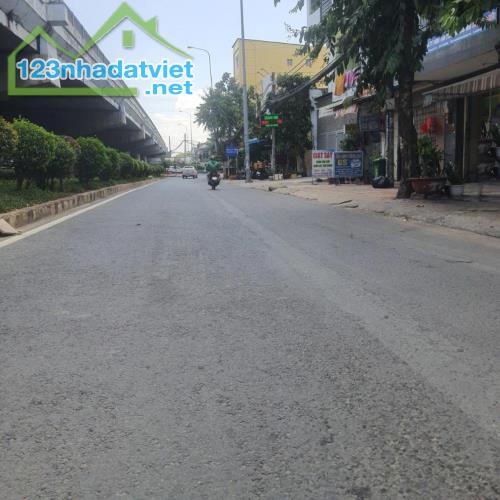 Nhà MT 2 tầng 367m², Nở hậu, Đ.16m –Hà Huy Giáp Q12 - 4