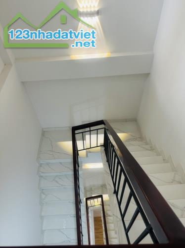 MẶT TIỀN BÔNG SAO - P5 QUẬN 8 - KHU VỰC KINH DOANH SẦM UẤT - 3 TẦNG BTCT - 4X17M - 13.2 TỶ - 4