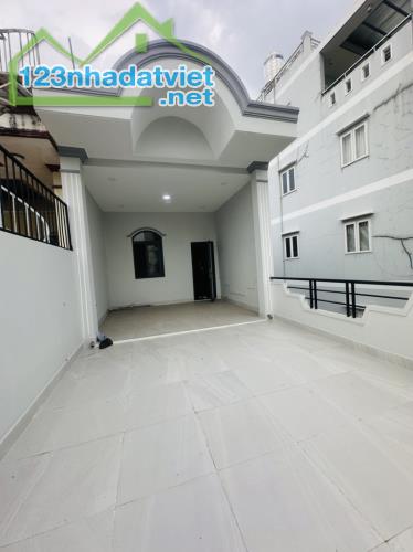 MẶT TIỀN BÔNG SAO - P5 QUẬN 8 - KHU VỰC KINH DOANH SẦM UẤT - 3 TẦNG BTCT - 4X17M - 13.2 TỶ - 5
