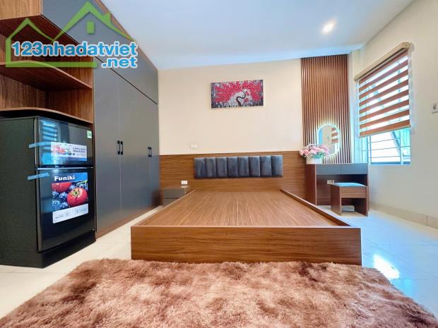Bán nhà Mễ Trì, Nam Từ Liêm 63m2 x 6 tầng, 10 phòng cho thuê, giá 10,9 tỷ