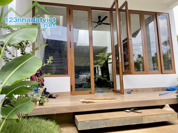 ❌ Bán nhà đẹp phường( 5x30m) Eakao, TP Buôn Ma Thuột. 💰  Giá 3 tỷ 250