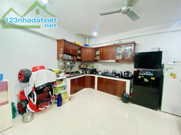 Bán nhà phường 1 Tân Bình, Bùi Thị Xuân, ngang hiếm 5.2, 4 tầng, giá 9tỷ899 - 3