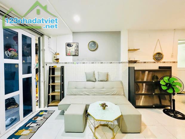 Nhà 1 lững 1 lầu 3x6m nờ hậu 6m 63/29 Bình Quới 2.88 tỷ