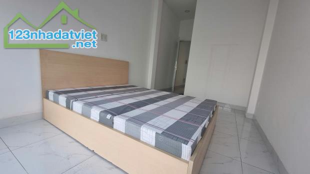 GẤP BÁN SIÊU PHẨM QUẬN 1, VÕ VĂN KIỆT, XINH LUNG LINH MỚI TINH TẶNG NỘI THẤT, TRUNG TÂM
