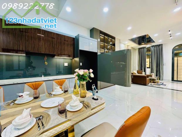 CHỦ GIẢM 800 TRIỆU - GIÁ MỚI 11.5 TỶ TL.- HẺM 3M - THÔNG HỒ BÁ KIỆN - TÔ HIẾN THÀNH  -