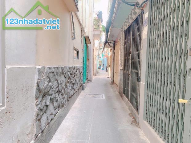 💥BÁN NHÀ KHU PHỐ BÙI VIỆN Q 1💥nhà 3 lầu sổ cn 25m hẻm đẹp giá 4,65 tỉ tl