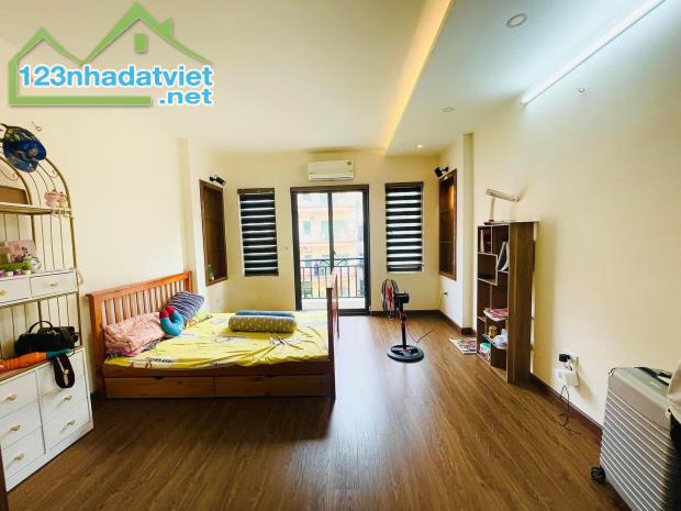 Bán nhà phố Văn Quán, 30m2, 4 tầng, MT 4m, nhà dân xây, ô tô đỗ, chỉ 7.x tỷ - 1