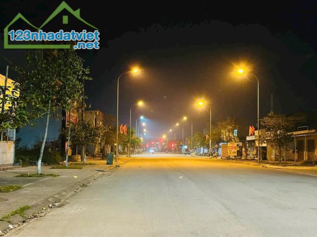 Bán đất 133,9m2 Mặt tiền đường Hoàng Quốc Việt, cạnh Cty Xổ số kiến thiết TP Huế - 2