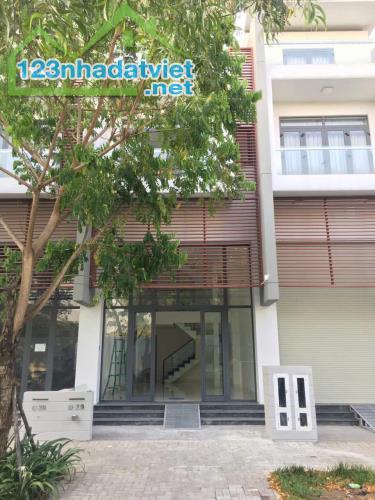 CHÍNH CHỦ CẦN BÁN NHÀ TẠI - QUẬN 2 TP HCM - 2
