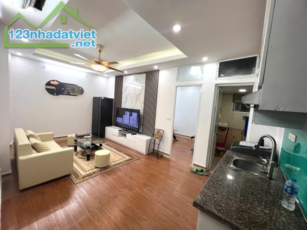Bán CC mini Thái Hà, Đống Đa 35m, tặng nội thất, phôi sổ riêng giá 1.45 tỷ - 50m ra phố