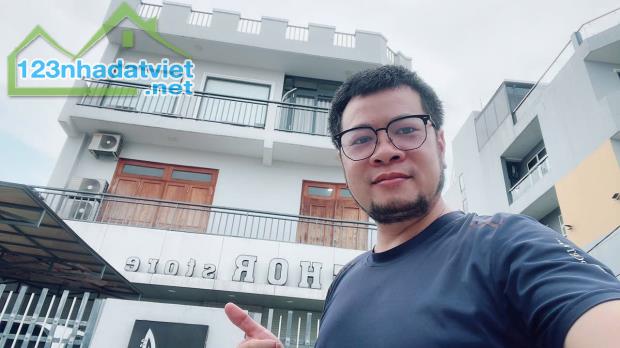 Căn góc mặt tiền đường số - 160mv( 10*16), 3 tầng, có thang máy, Hoàn công đủ. - 1