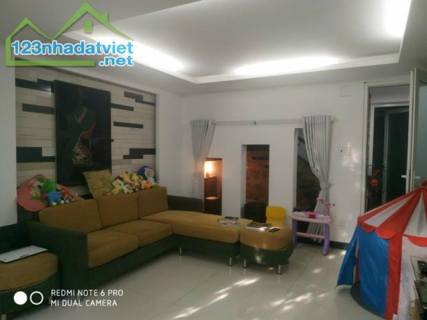🏡 BÁN NHÀ 4 TẦNG – CĂN GÓC KHU PHÂN LÔ VIP – ĐÀO DUY ANH – HẺM NHỰA 6M - 5
